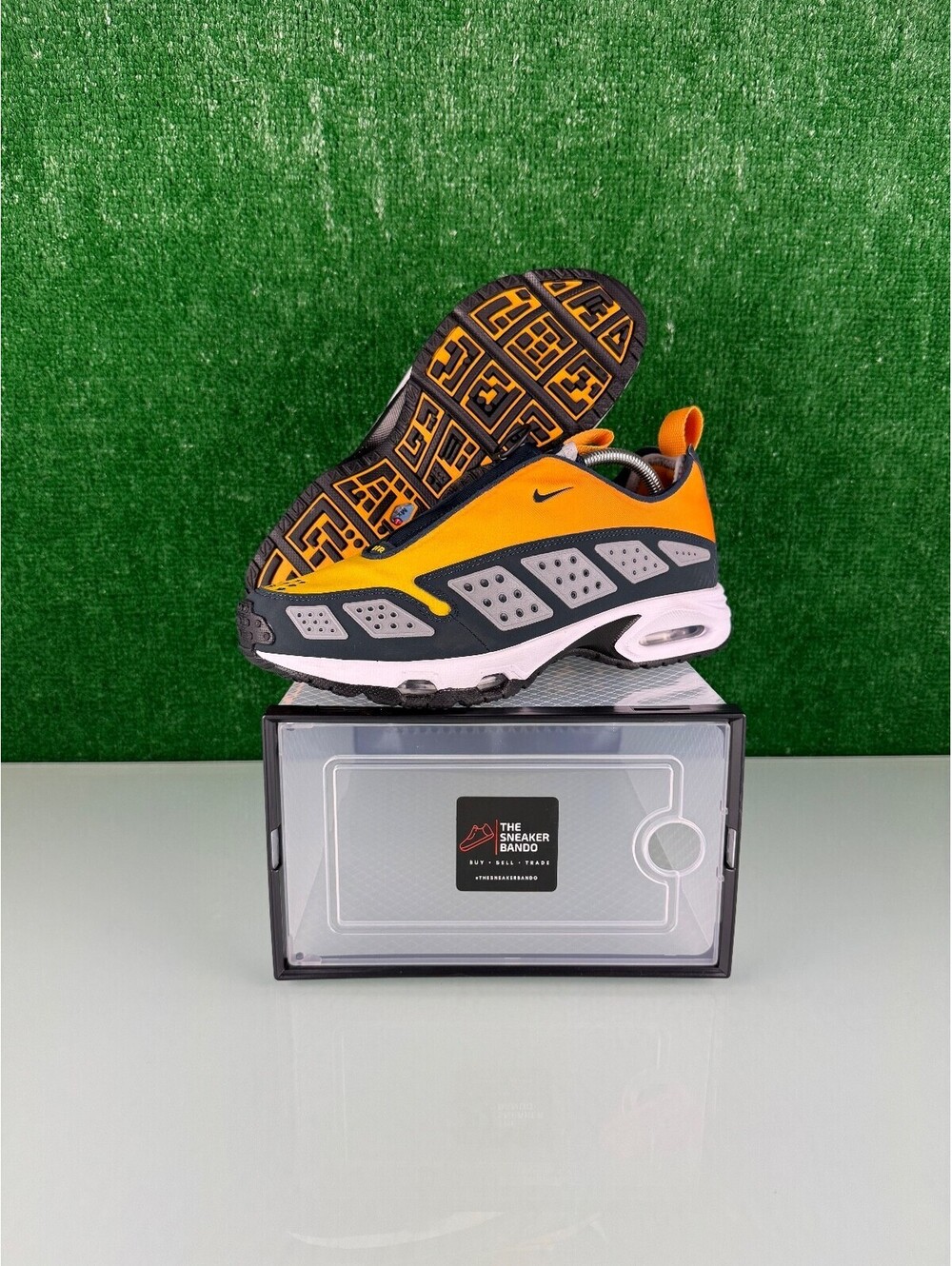 Size 11W/9.5M - Nike Air Sunder Max Canyon Gold W